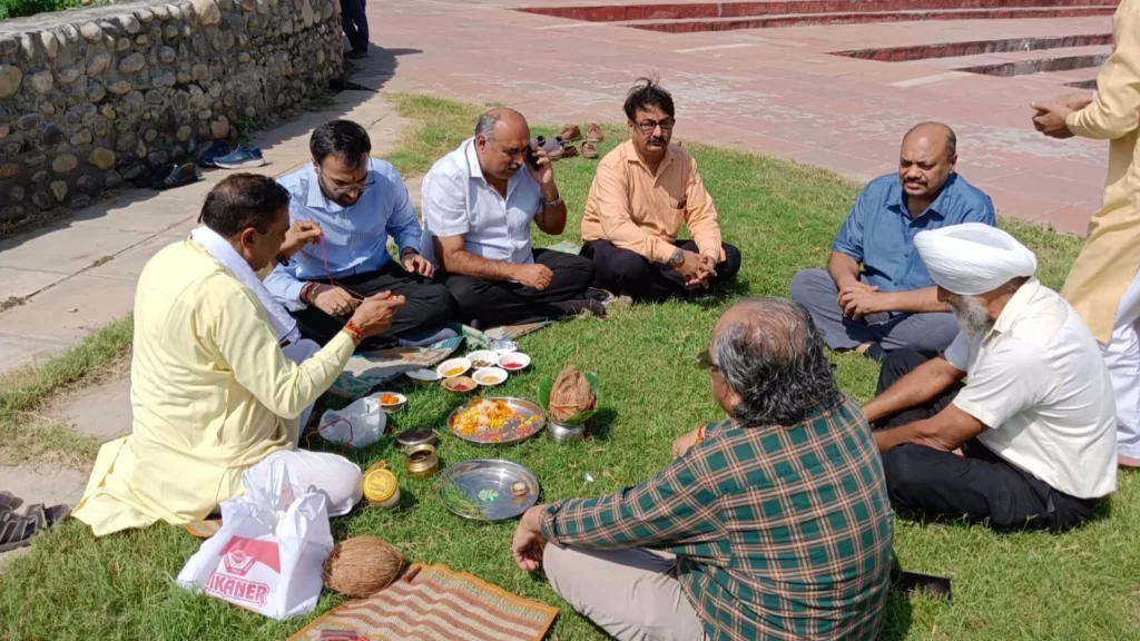 अंतर्राष्ट्रीय मानचित्र पर लाने के लिए सन्निहित सरोवर को राज्य सरकार बनाएंगी भव्य और सुंदर तीर्थ